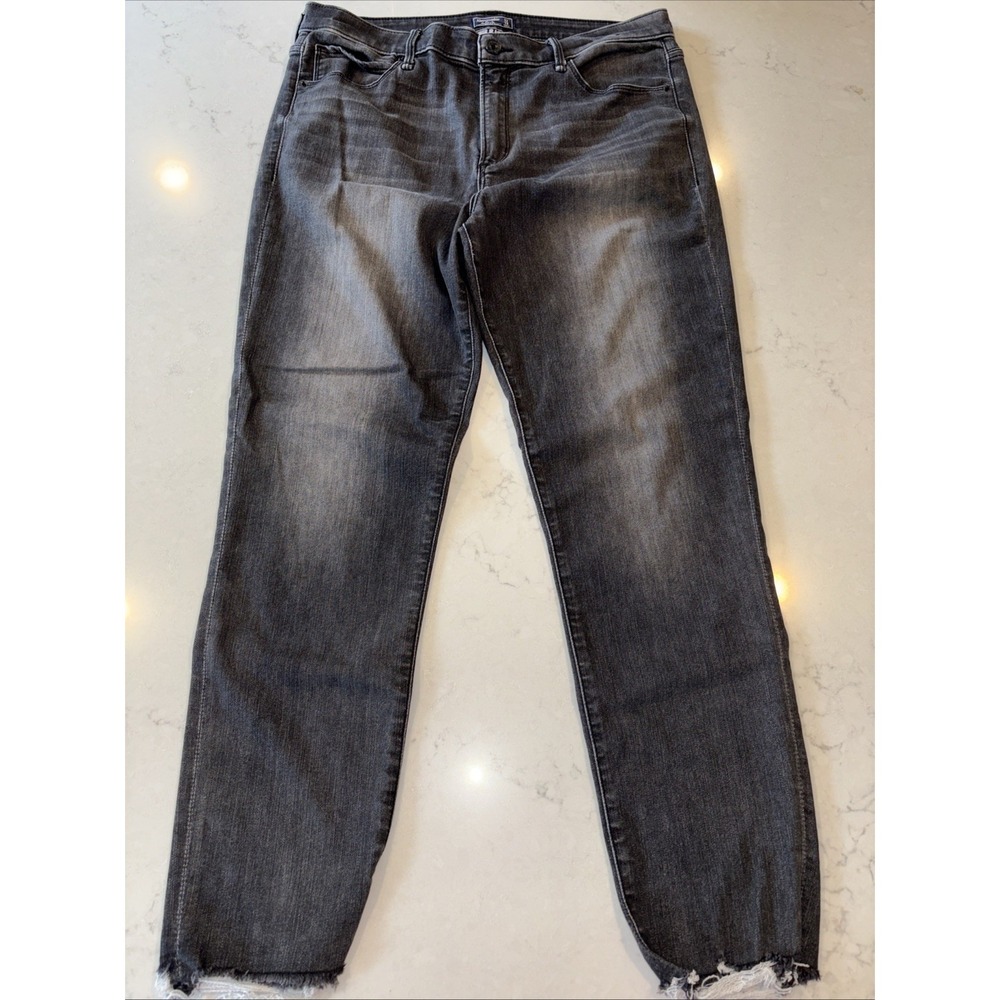 Abercrombie & Fitch, washed black High‎ rise Super Skinny jeans 32/14 Raw Hem